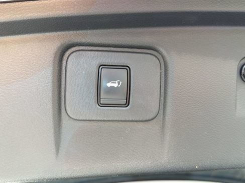 Used 2017 Nissan Murano SL w/ SL Technology Package AWD/4WD image 19