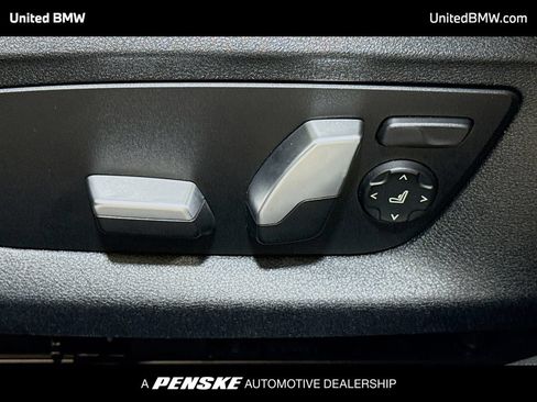 Used 2021 BMW 540i RWD image 4