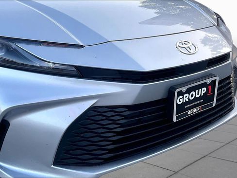 Used 2025 Toyota Camry LE FWD image 29