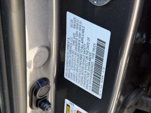 Used 2025 Honda Ridgeline RTL image 26