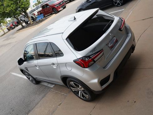 Used 2025 Mitsubishi Outlander Sport ES AWD/4WD image 11