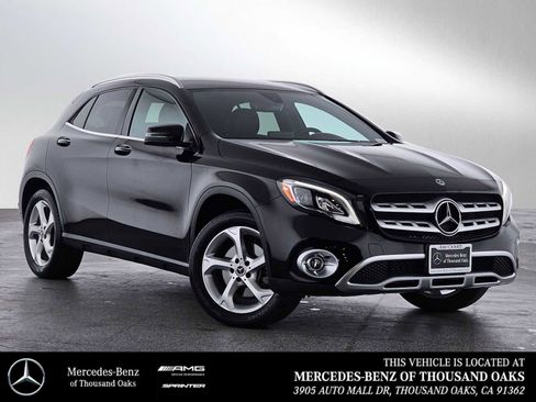 Used 2020 Mercedes-Benz GLA 250 4MATIC w/ Premium Package image 1