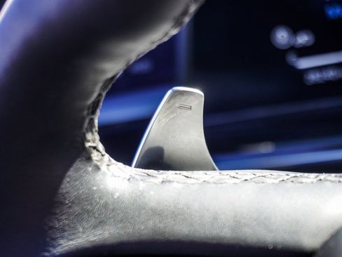 Used 2023 Cadillac Escalade V image 20