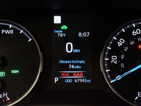 Certified 2022 Toyota RAV4 XLE Premium AWD/4WD image 16