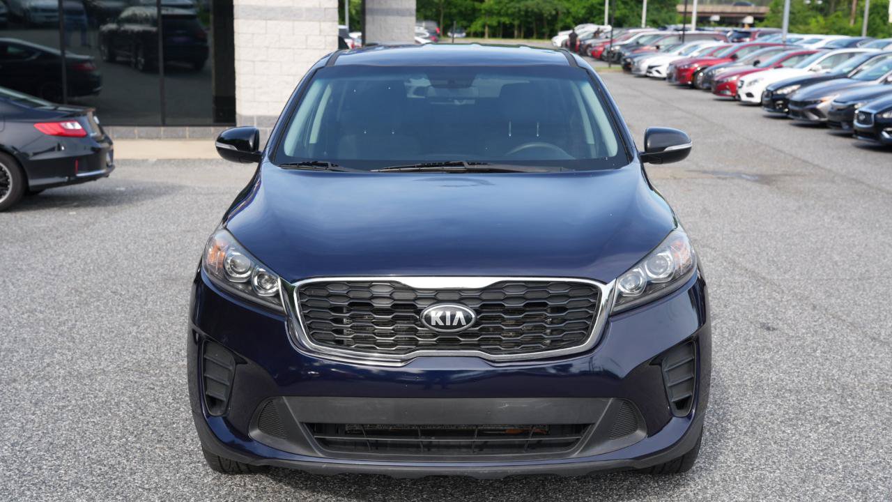 Used 2020 Kia Sorento FWD V6 image 2