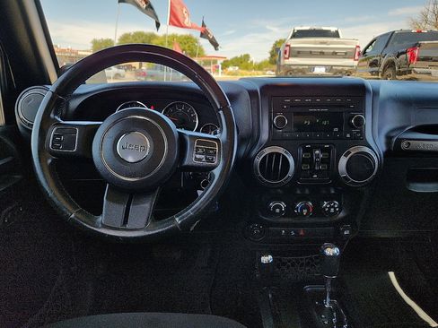 Used 2013 Jeep Wrangler Unlimited Sport AWD/4WD image 6