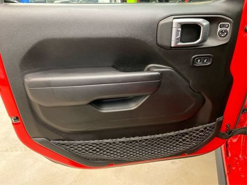 Used 2022 Jeep Gladiator Sport AWD/4WD image 26