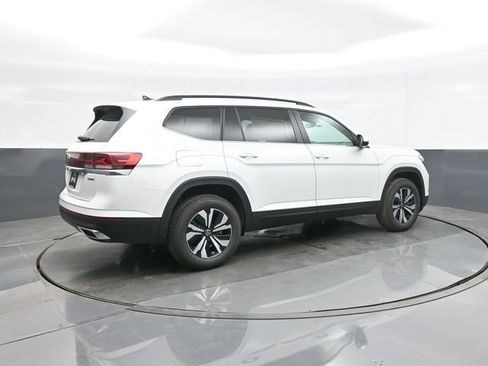 New 2026 Volkswagen Atlas SE image 7