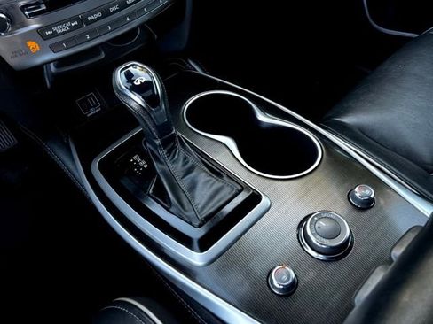 Used 2019 INFINITI QX60 Luxe w/ Essential Package image 41