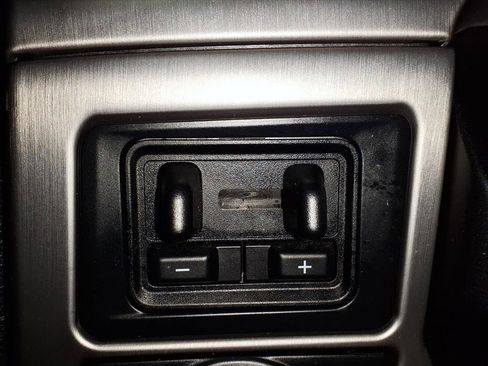 Used 2022 Ford F250 Platinum image 23