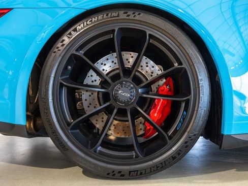 Used 2018 Porsche 911 GT3 RWD image 22