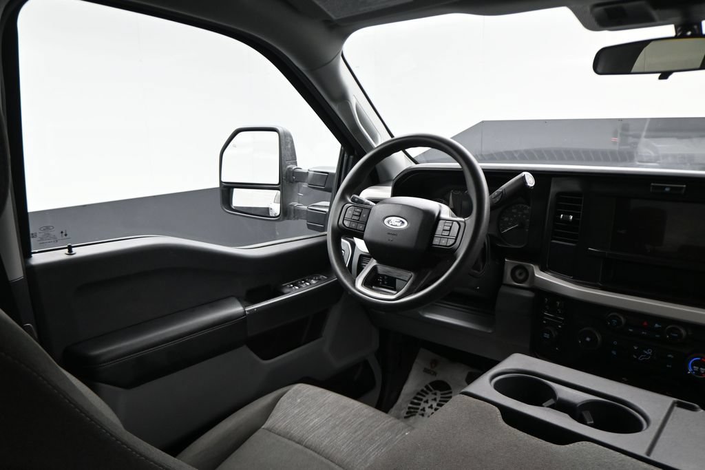 Certified 2026 Ford F250 XLT AWD/4WD image 14
