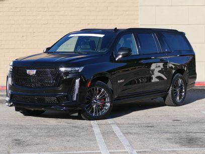 Used 2023 Cadillac Escalade ESV V