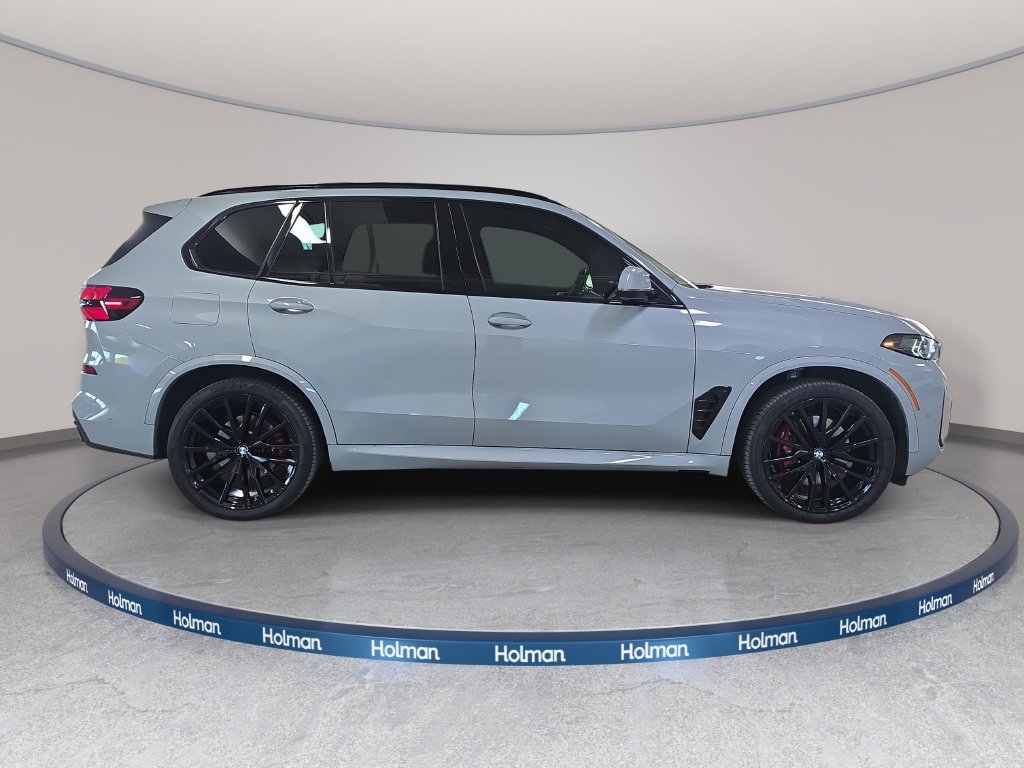 Certified 2024 BMW X5 sDrive40i w/ M Sport Package RWD image 6