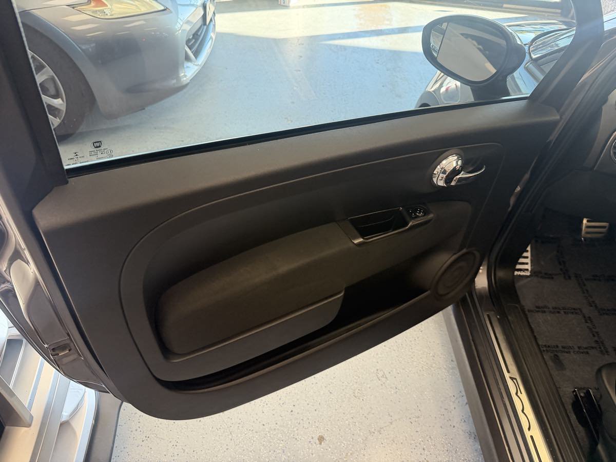 Used 2015 FIAT 500 Abarth FWD image 24