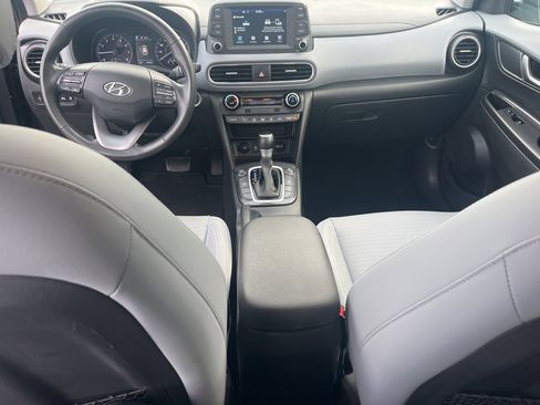 Used 2021 Hyundai Kona Limited w/ Cargo Package image 13