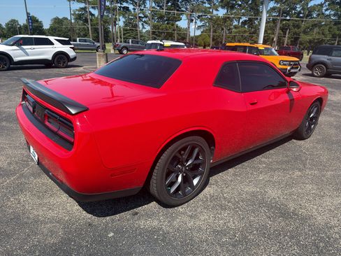 Used 2022 Dodge Challenger GT w/ Blacktop Package RWD image 6