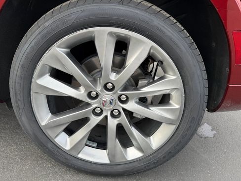 Used 2023 Buick Envision Avenir FWD image 30