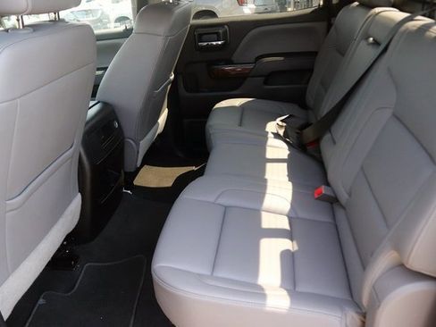 Used 2018 GMC Sierra 1500 SLT image 15