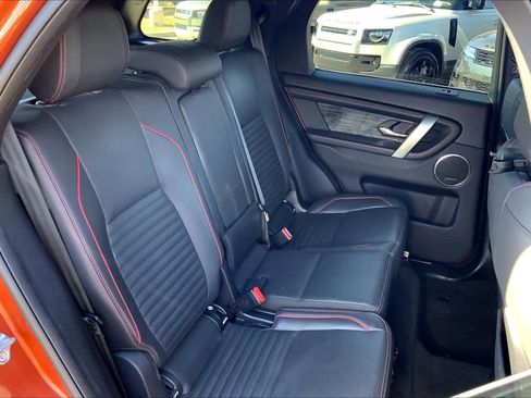 Used 2022 Land Rover Discovery Sport SE R-Dynamic image 19