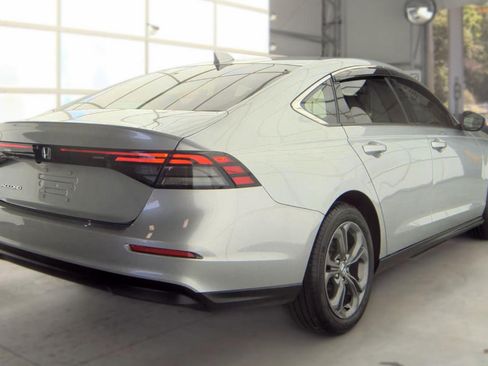 Used 2024 Honda Accord EX image 5