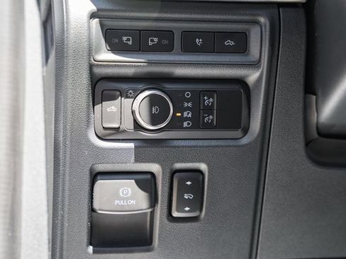 Used 2022 Ford F150 Lariat w/ Equipment Group 502A High AWD/4WD image 52