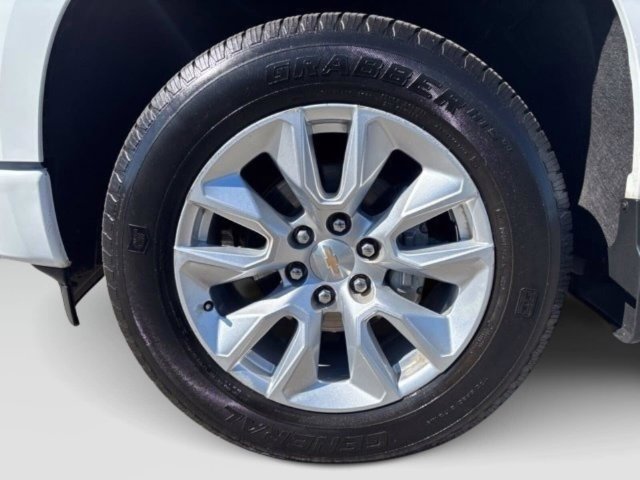 Used 2025 Chevrolet Silverado 1500 Custom AWD/4WD image 11