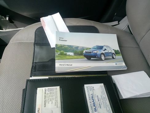 Used 2014 Subaru Forester 2.5i Limited AWD/4WD image 17
