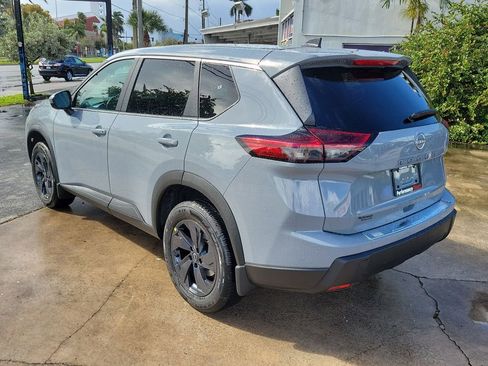 New 2026 Nissan Rogue SV image 5