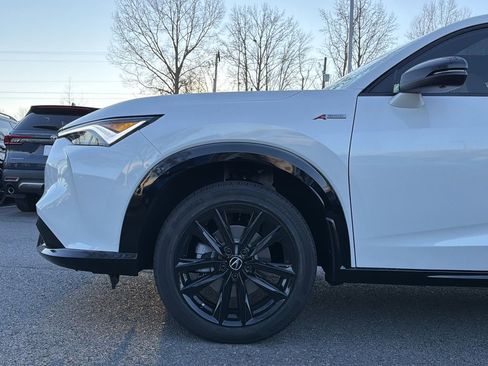 New 2026 Acura ADX A-Spec image 9