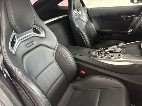 Used 2017 Mercedes-Benz AMG GT Coupe image 38