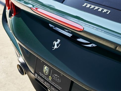 Used 2022 Ferrari F8 Tributo image 21