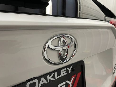 Used 2025 Toyota RAV4 XLE w/ Convenience Package AWD/4WD image 14