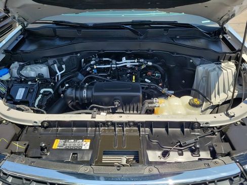 Certified 2023 Ford Explorer XLT w/ Equipment Group 202A RWD image 23