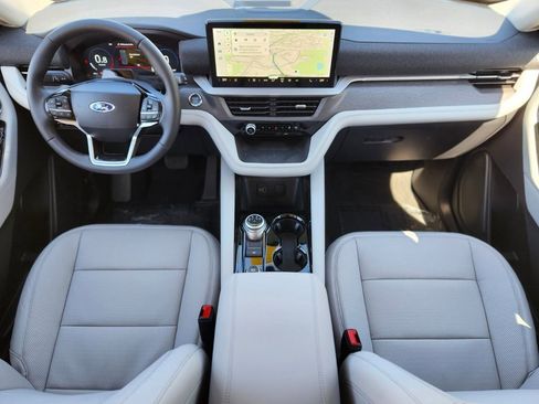 New 2026 Ford Explorer Platinum AWD/4WD image 12