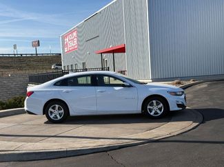 Used 2023 Chevrolet Malibu LT video 2
