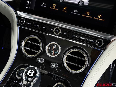 Used 2022 Bentley Continental GT AWD/4WD image 28