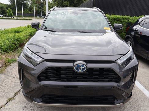 Used 2024 Toyota RAV4 XSE w/ Weather Package AWD/4WD image 5