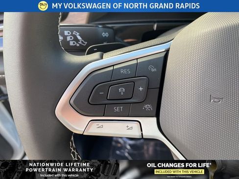 New 2026 Volkswagen Atlas SE image 10