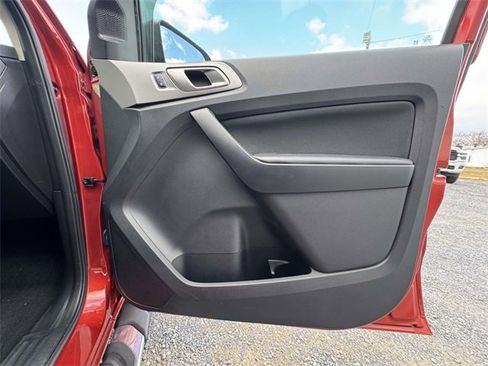 Used 2019 Ford Ranger XLT w/ FX4 Off-Road Package image 16