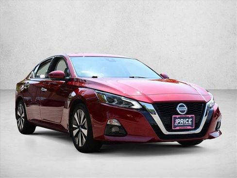 Used 2019 Nissan Altima 2.5 SL FWD image 3