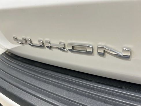 Certified 2023 GMC Yukon SLT image 30