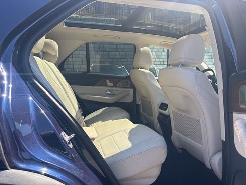 Used 2022 Mercedes-Benz GLE 350 4MATIC image 10