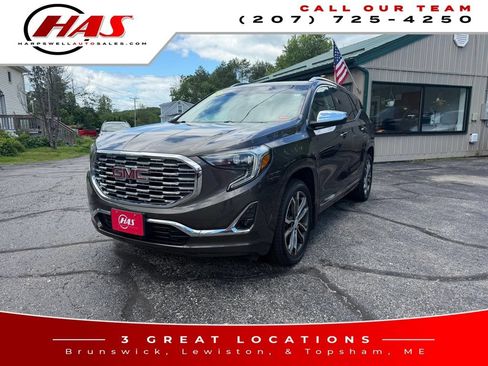 Used 2020 GMC Terrain Denali w/ Denali Premium Package AWD/4WD image 1
