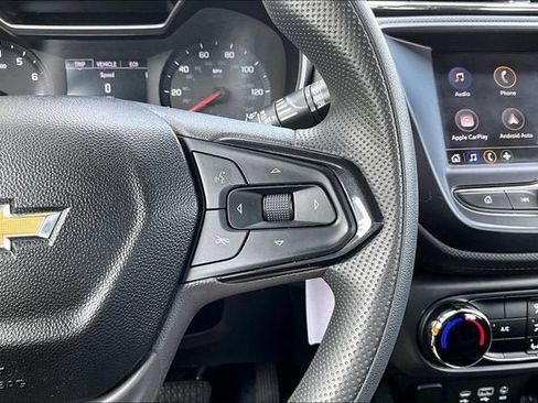 Used 2021 Chevrolet TrailBlazer LS AWD/4WD image 21
