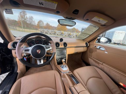 Used 2011 Porsche Cayman image 21