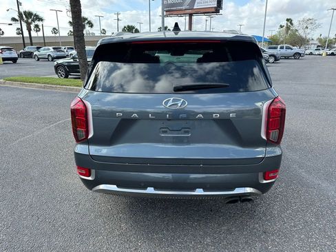 Used 2022 Hyundai Palisade Calligraphy image 5
