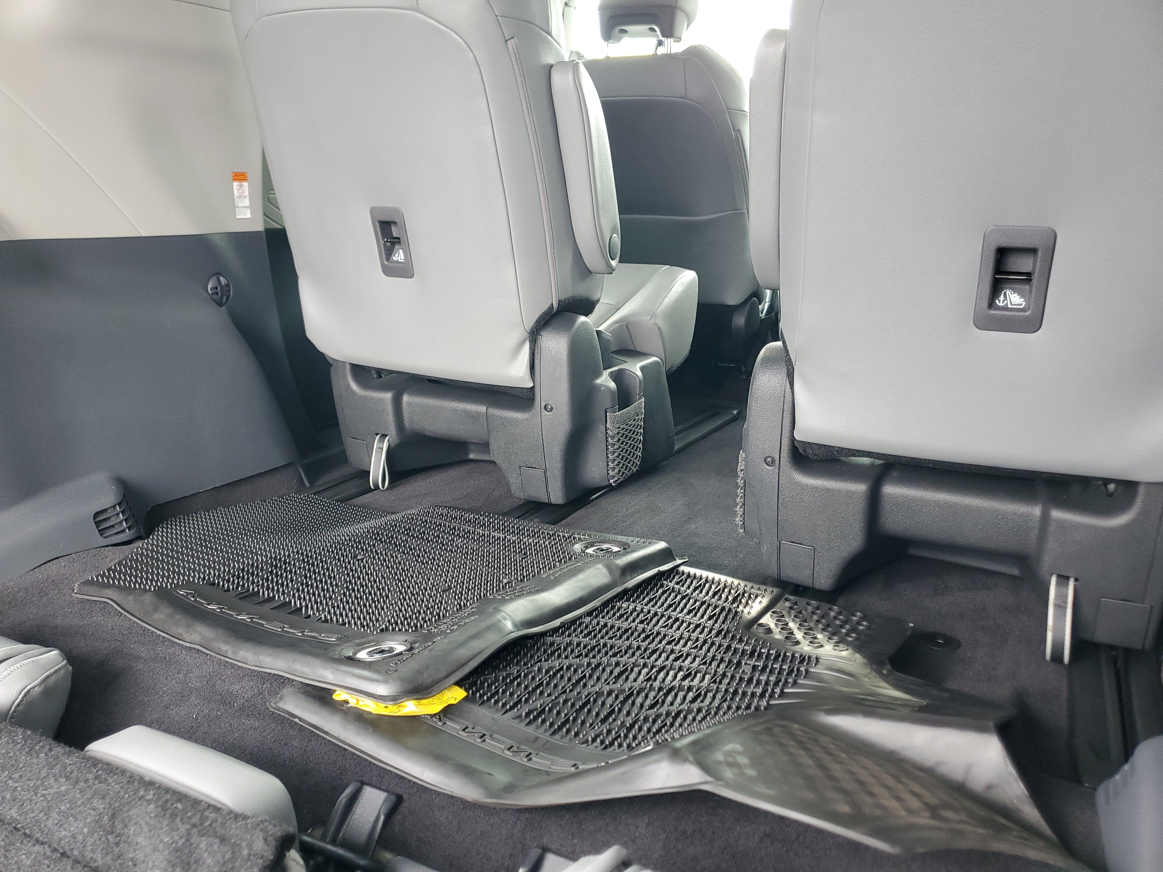 Certified 2024 Toyota Sienna XLE AWD/4WD image 10