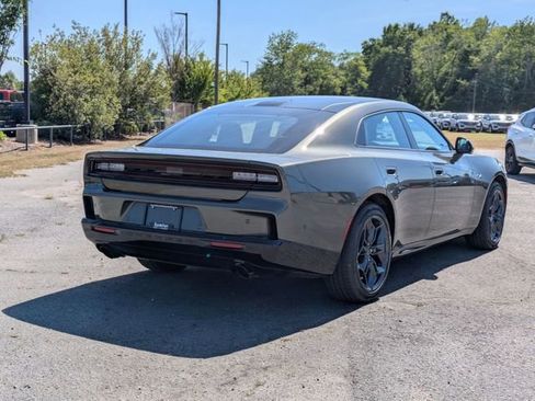 New 2026 Dodge Charger R/T AWD/4WD image 3