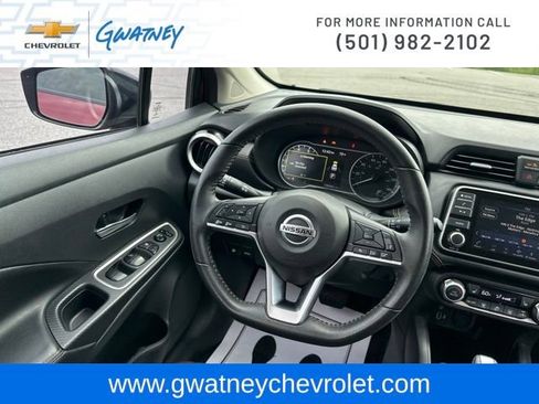 Used 2020 Nissan Versa SR w/ Convenience Package FWD image 23